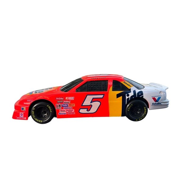Ricky Rudd #5 Tide Laundry Detergent 1995 Chevrolet Lumina Die-Cast 1:24 Bank - Picture 13 of 16